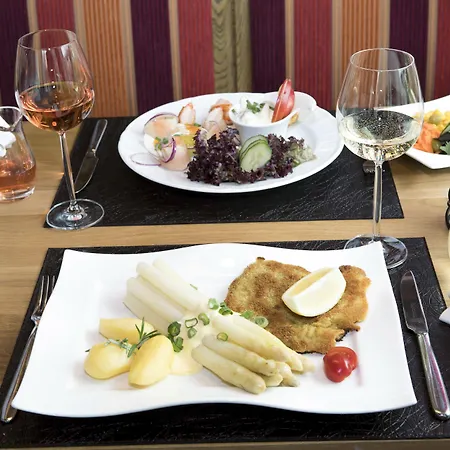 ホテル フォルストハウス